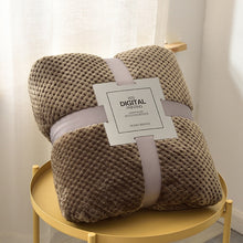 Lade das Bild in den Galerie-Viewer, Kuscheldecke aus Microfaser für dein Schlafzimmer - selley.de