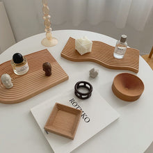 Lade das Bild in den Galerie-Viewer, Nordic Untersetzer Tablett aus Holz für Deko, Schmuck oder Getränke - selley.de
