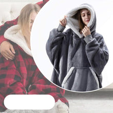 Lade das Bild in den Galerie-Viewer, Oversized Hoodie Decke | die Kuscheldecke mit Ärmeln - selley.de
