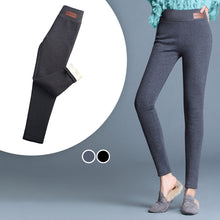 Lade das Bild in den Galerie-Viewer, Gefütterte Frauen Winter Leggings mit Fleece Fell - selley.de
